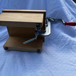 Pampered Chef Apple Peeler with Wooden Stand and Red Handle